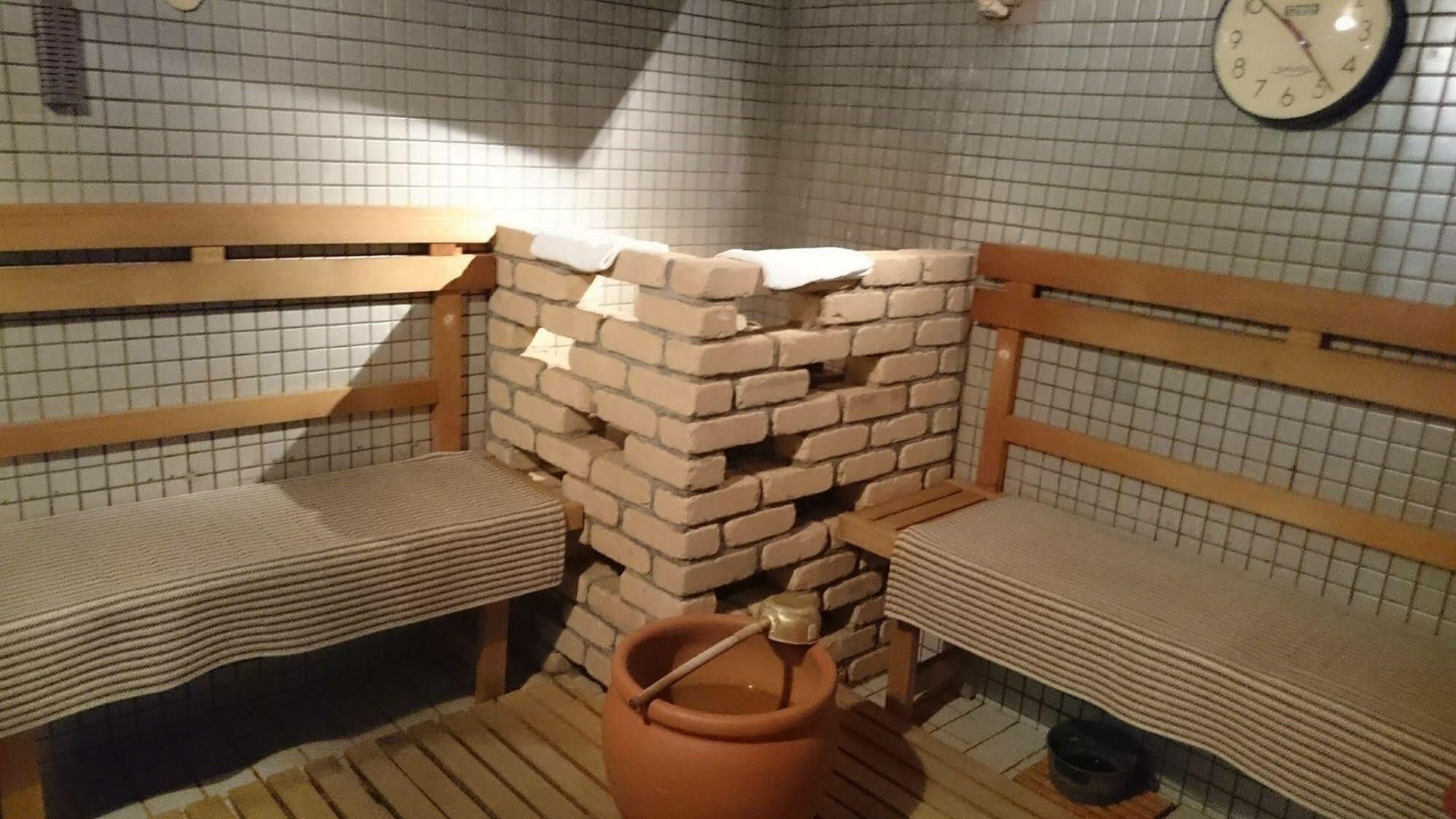 Capsule And Sauna New Japan Ex Hiroshima Exterior photo
